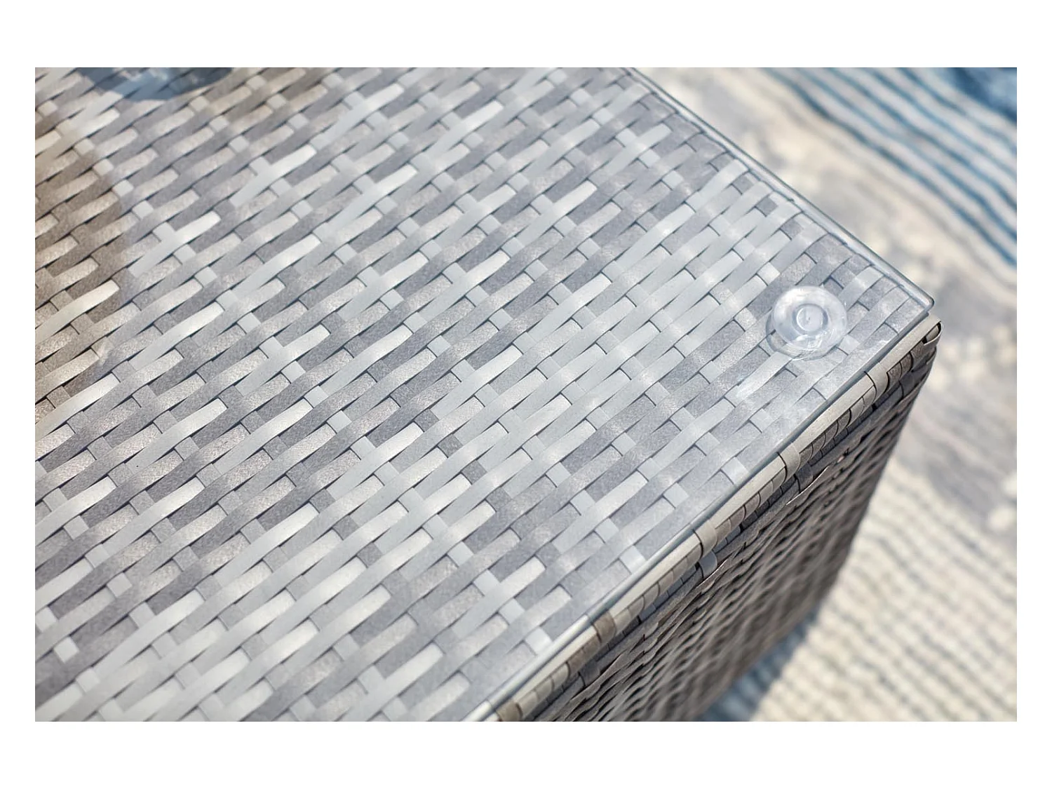 Salon jardin bas 6 places en résine gris PEANA