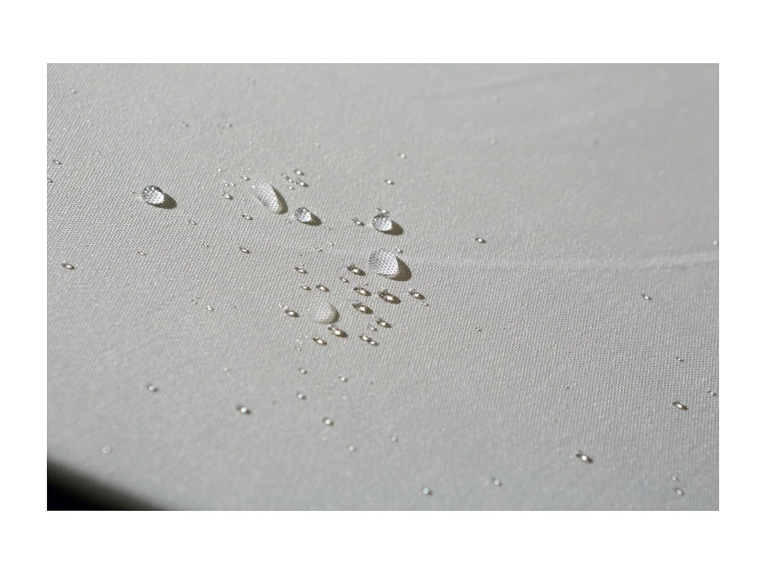 Salón de jardín encastrable 10 plazas de resina trenzada gris/blanco MIAMI