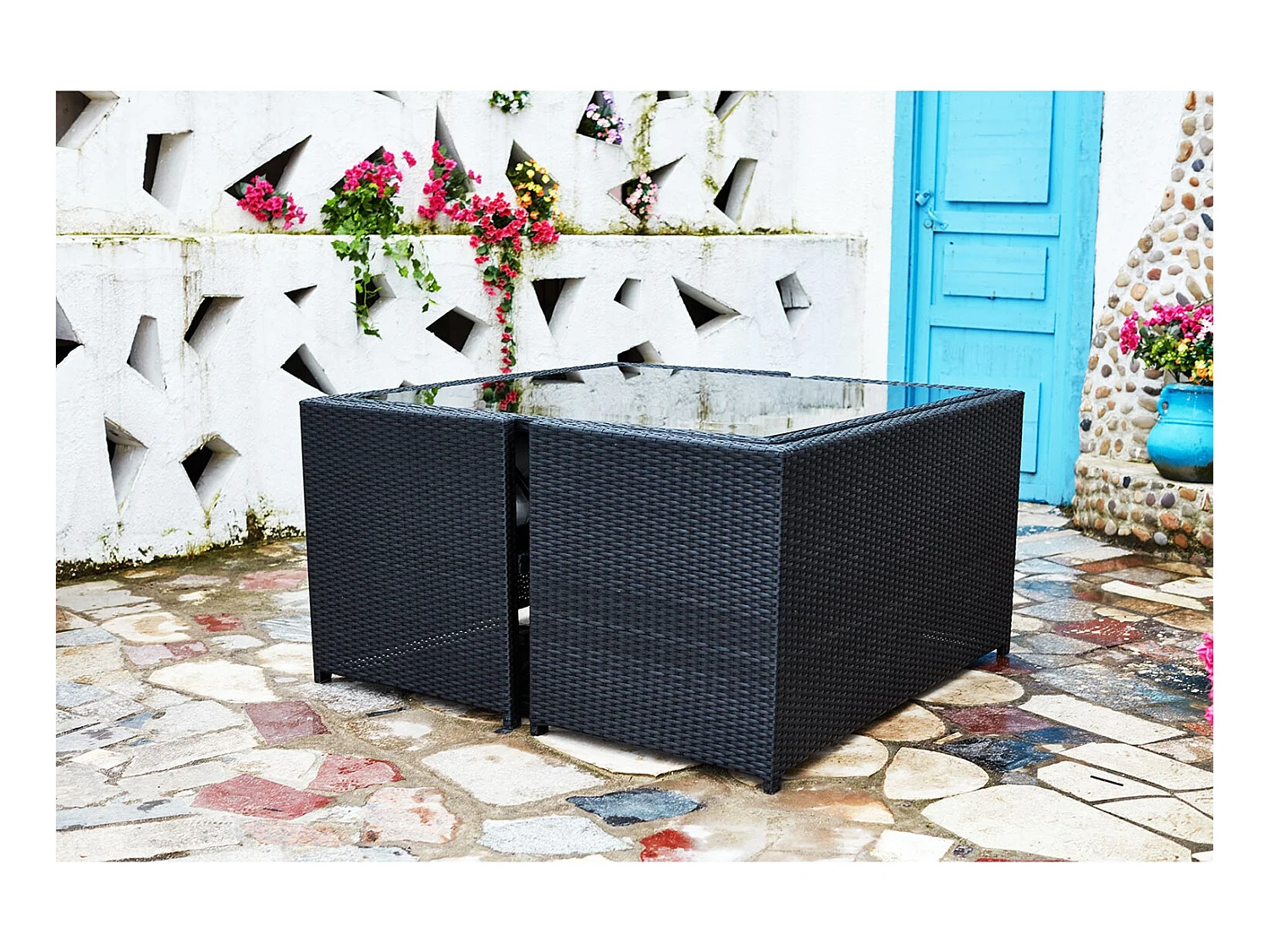 Salon de jardin encastrable 8 places en résine noir-blanc NOUMÉA