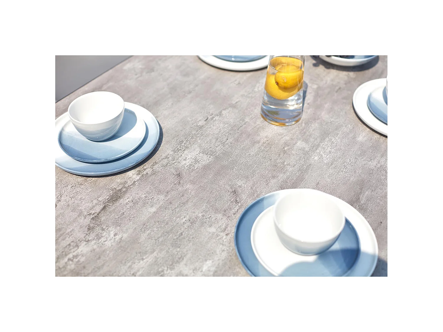 Gartenmöbelset für 8 Personen aus grauem Aluminium und Beton Temara