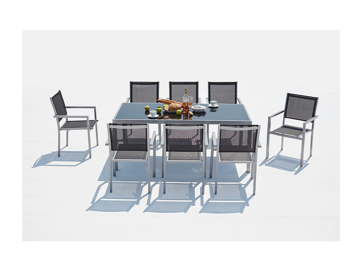 Table de jardin et 8 fauteuils aluminium et toile PVC gris SALERNE