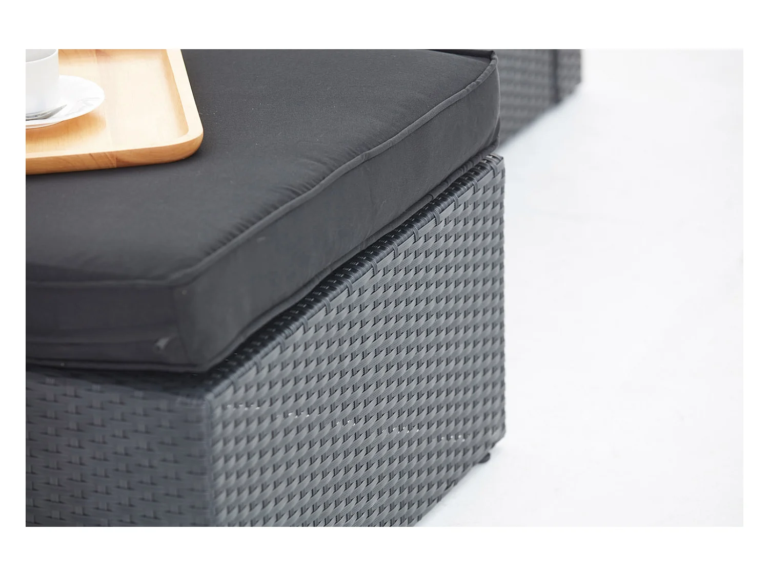 Salon de jardin modulable 5 places en résine tressée noir MILANO