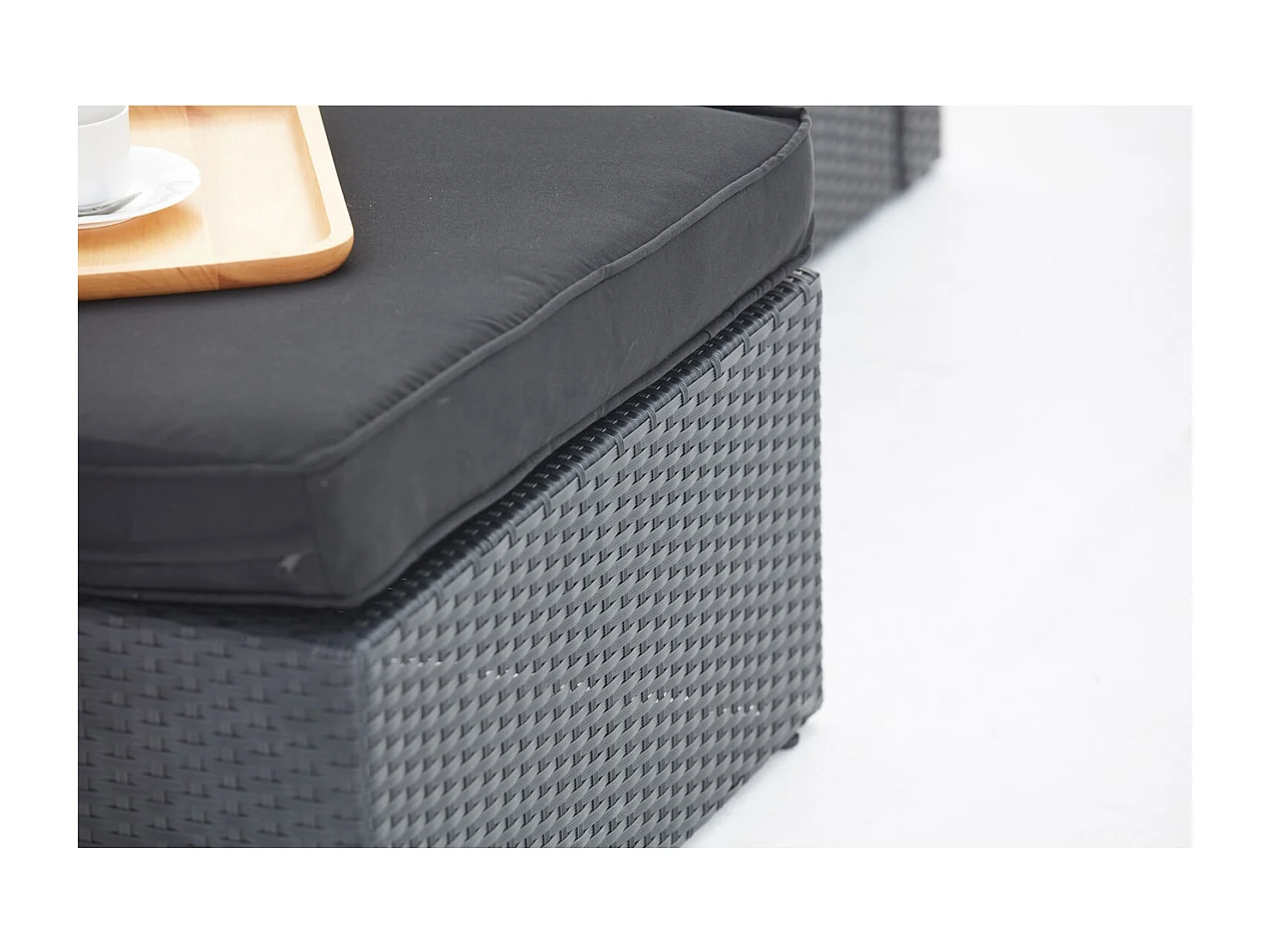 Salon de jardin modulable 5 places en résine tressée noir MILANO