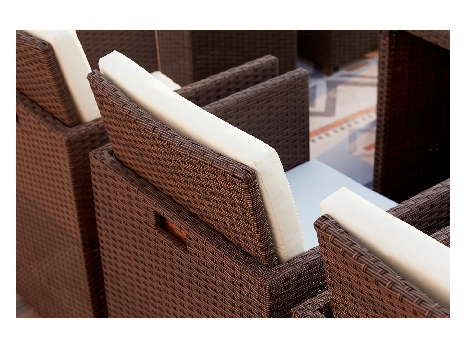 Salotto da giardino a incasso 10 posti resina intrecciata castagna/bianco MONACO