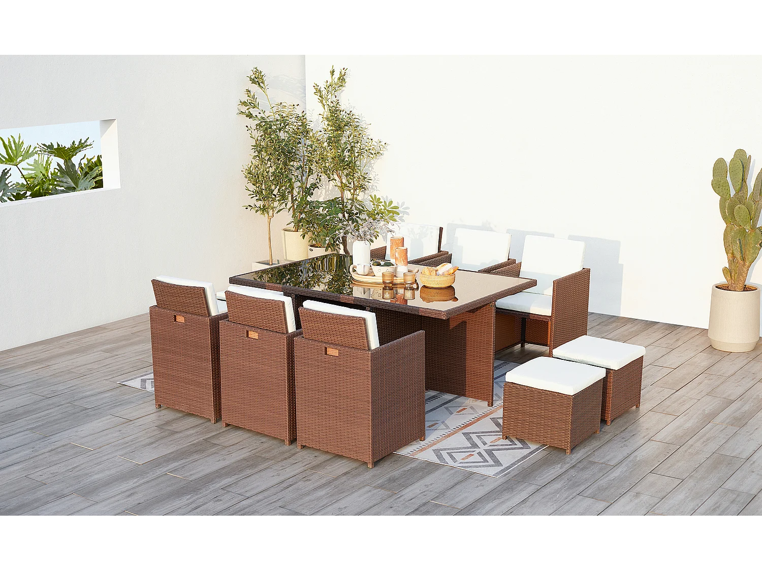 Table et chaises 10 places encastrables résine marron-blanc MONACO