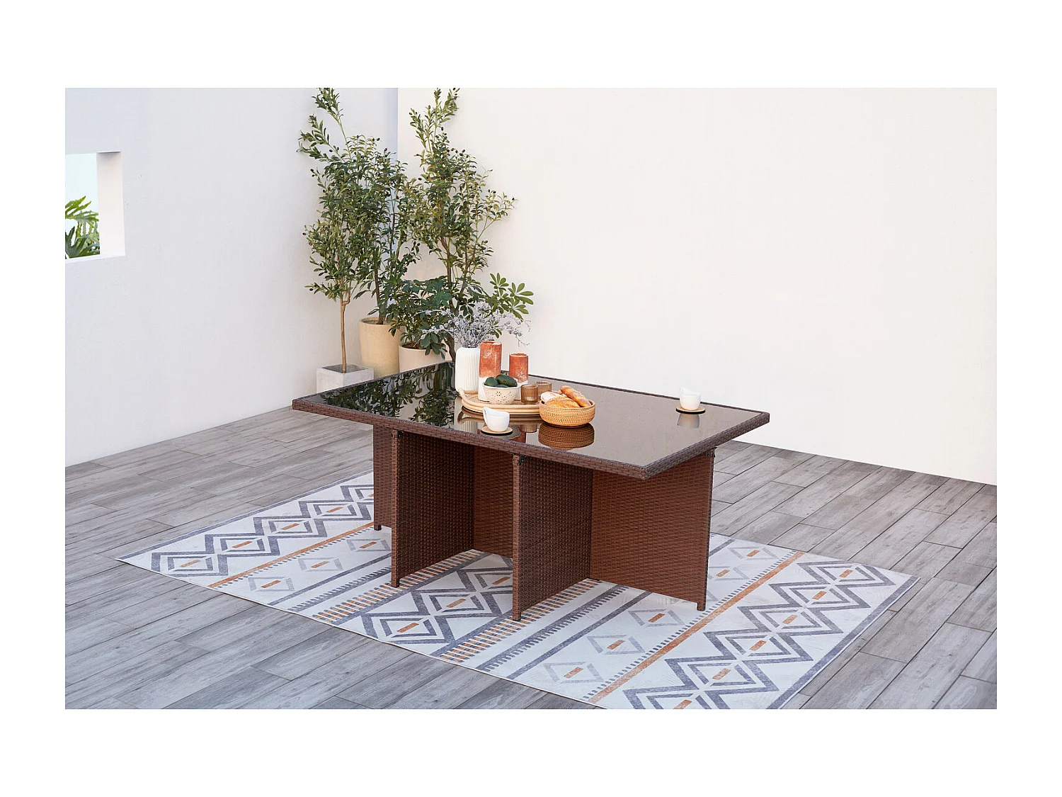 Table et chaises 10 places encastrables résine marron-blanc MONACO