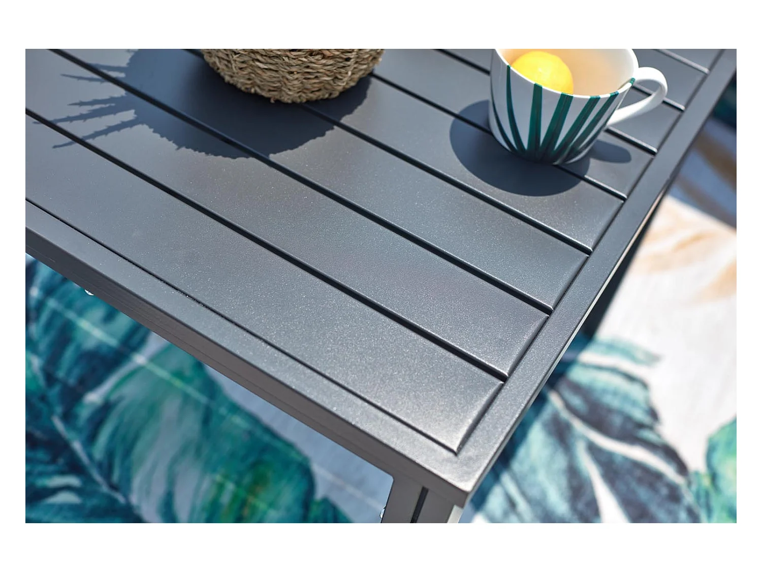 Conjunto de jardín bajo 4 plazas gris claro KATEA