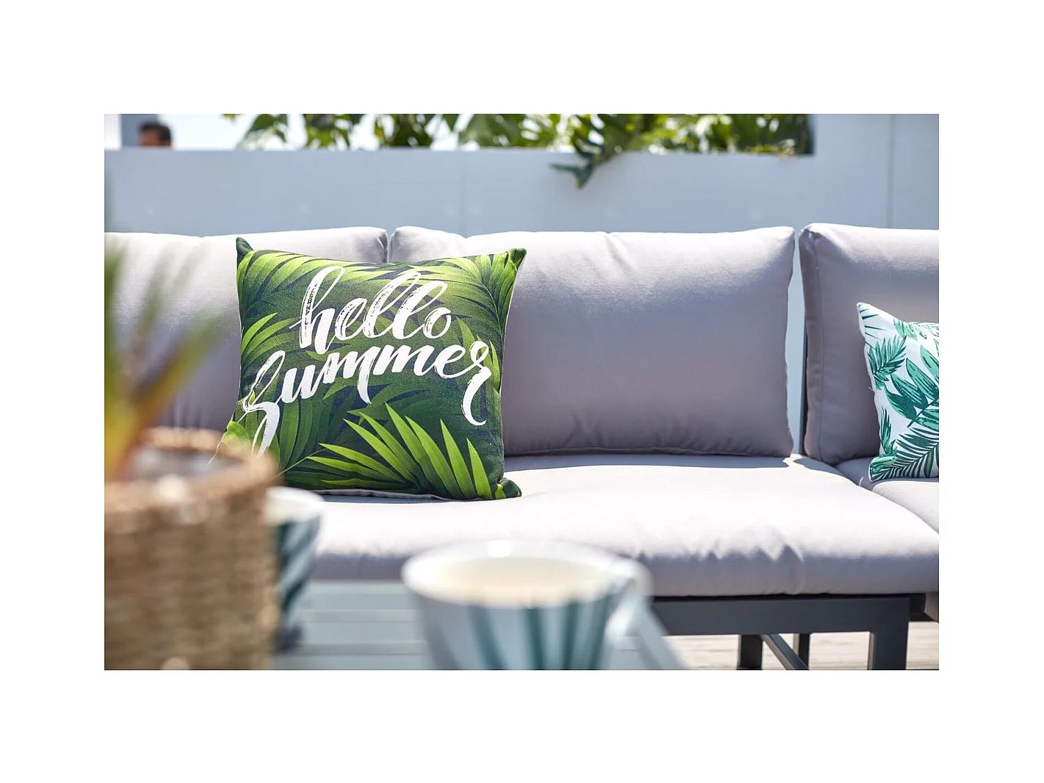 Conjunto de jardín bajo 4 plazas gris claro KATEA