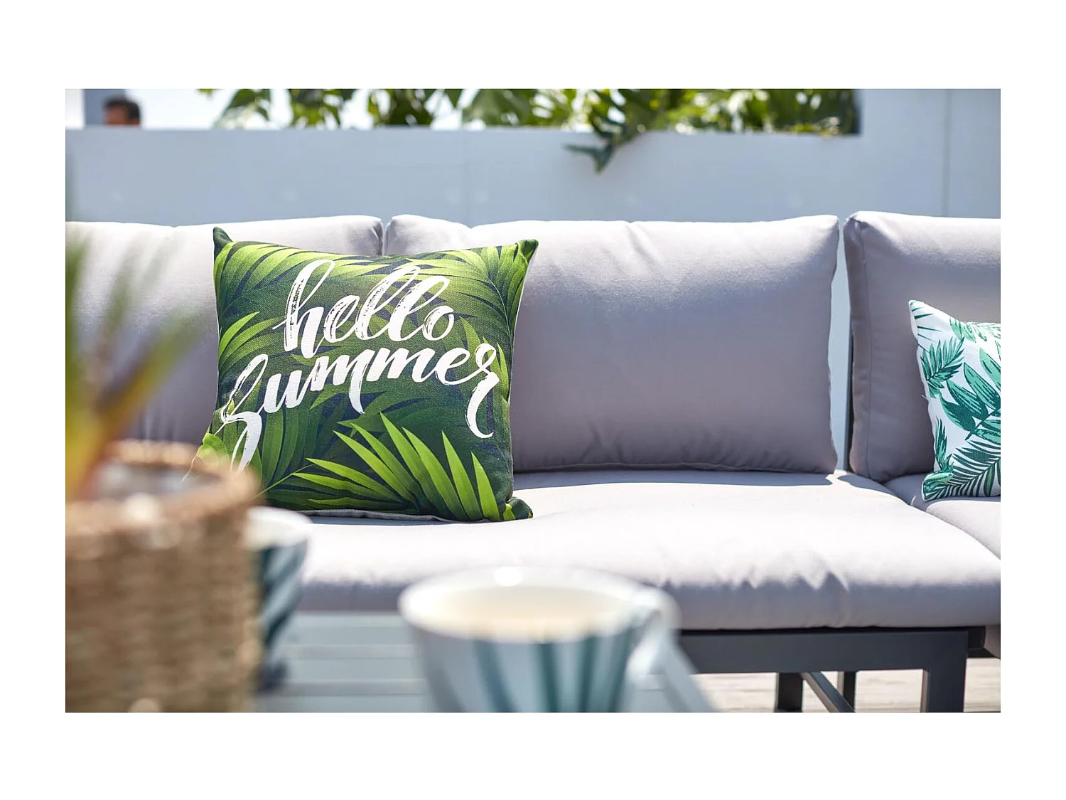 Niedriges Gartenmöbelset 4 Plätze Hellgrau Verstellbares Sofa KATEA