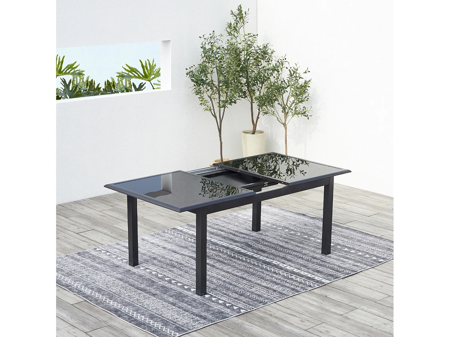 Table de jardin et 8 chaises en aluminium gris RAVENNE