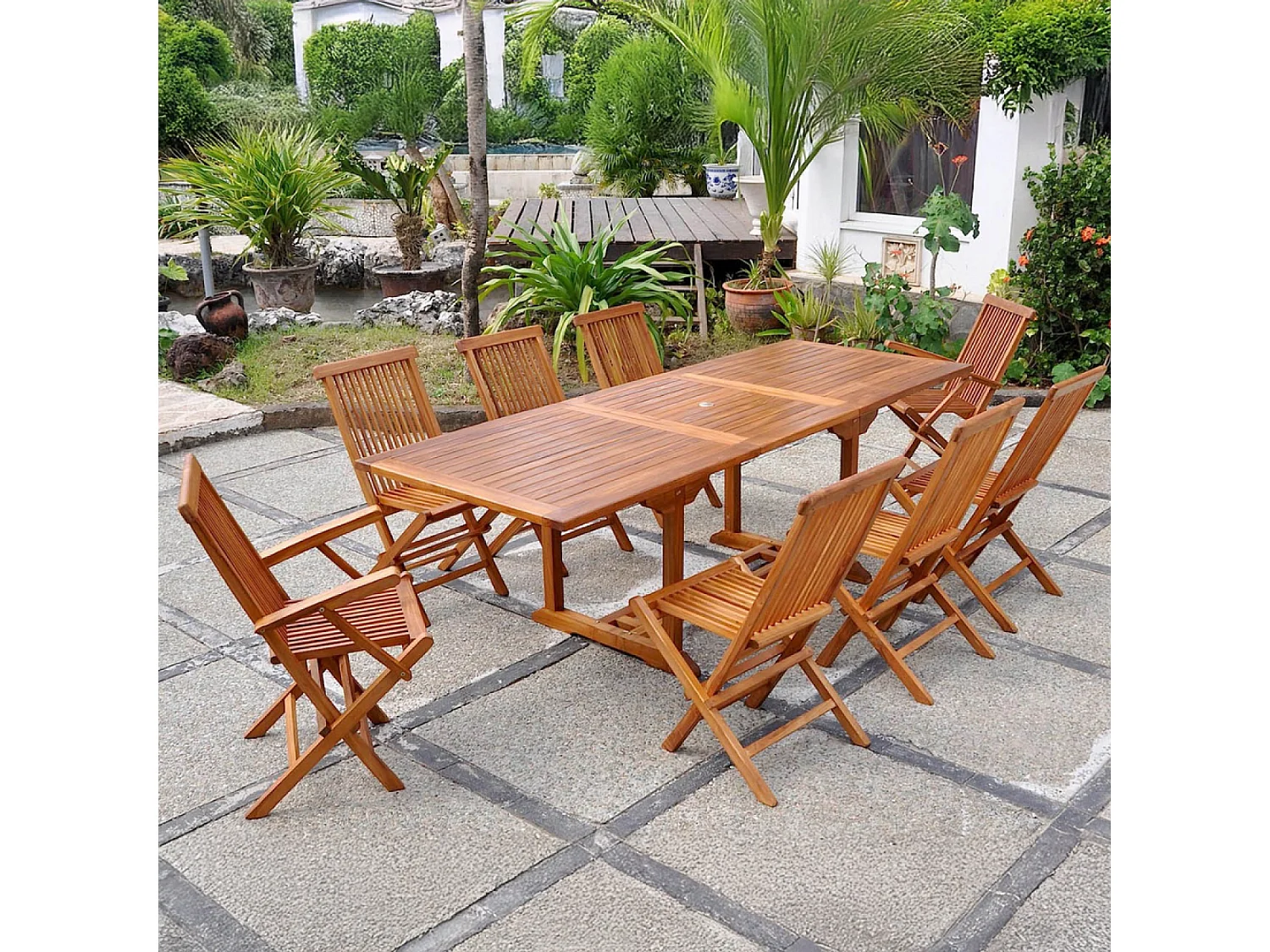 Table rectangulaire 6 chaises et 2 fauteuils en teck huilé LUBOK