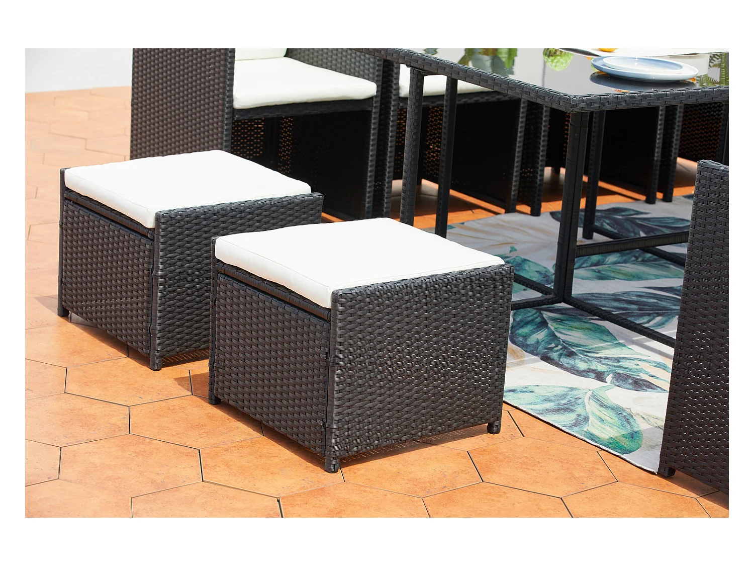 Salotto da giardino a incasso 12 posti resina intrecciata nero/bianco MIAMI