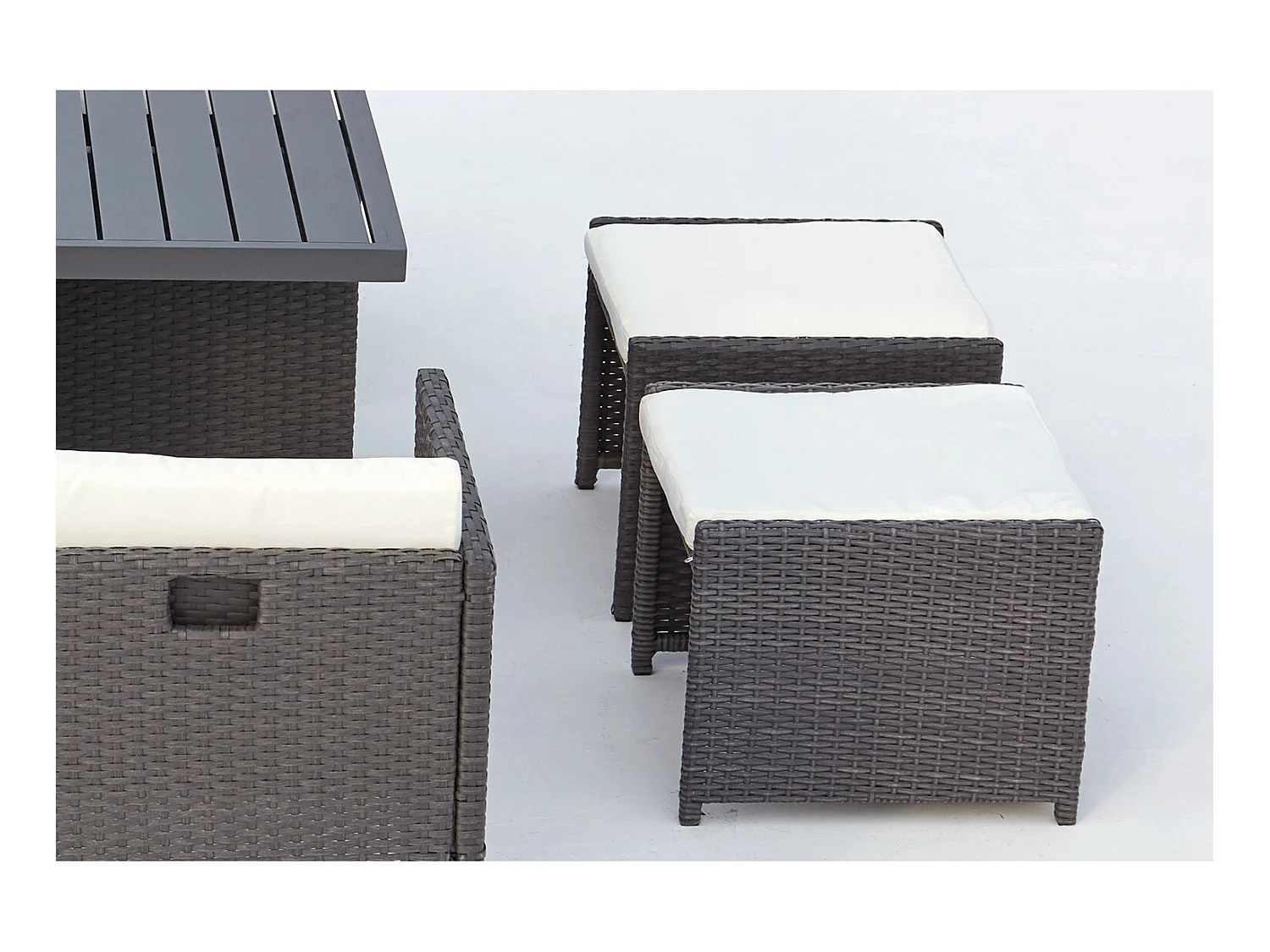 Table et chaise 8 places encastrables alu résine gris-blanc SUNSET