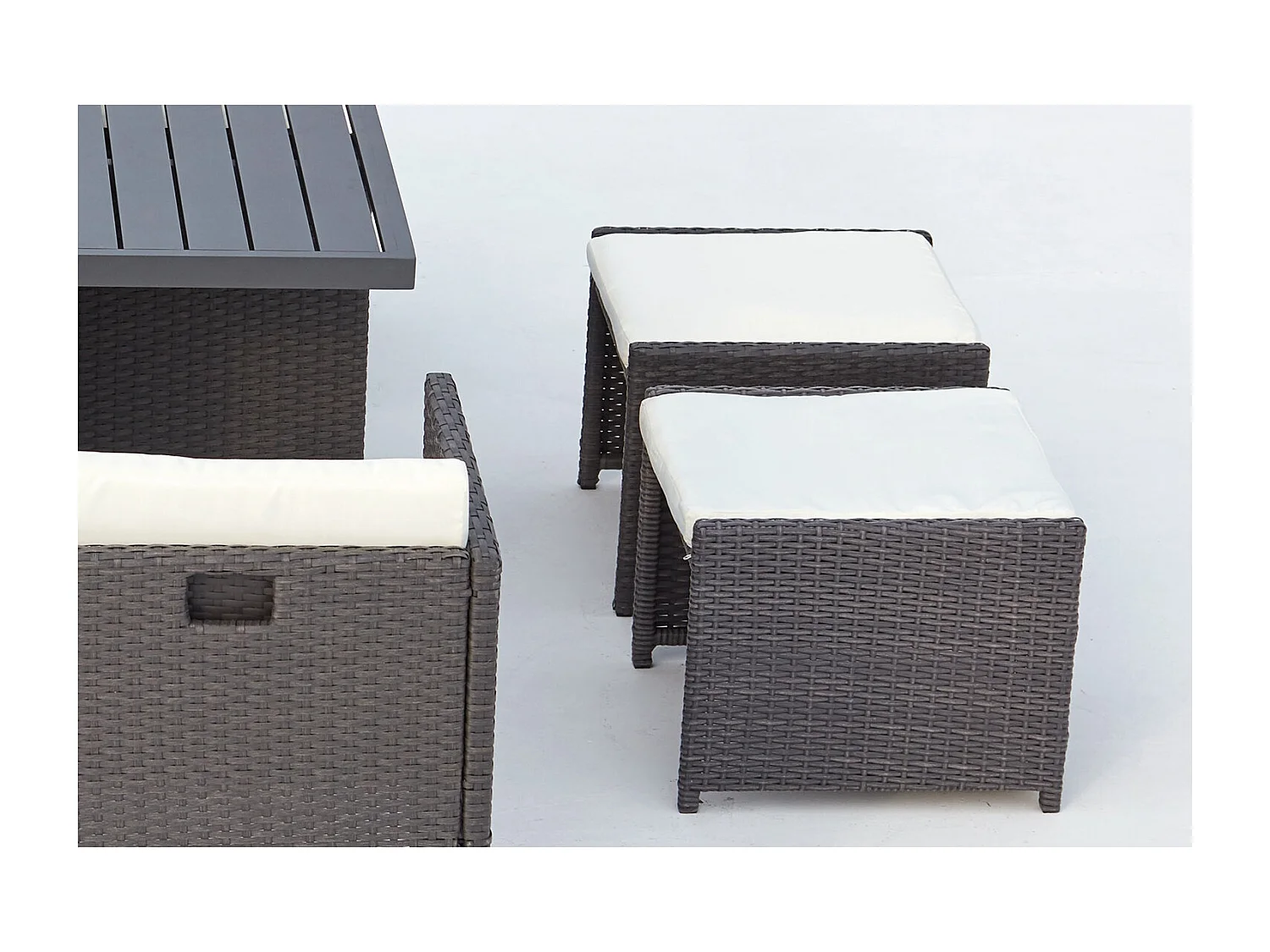 Table et chaise 8 places encastrables alu résine gris-blanc SUNSET