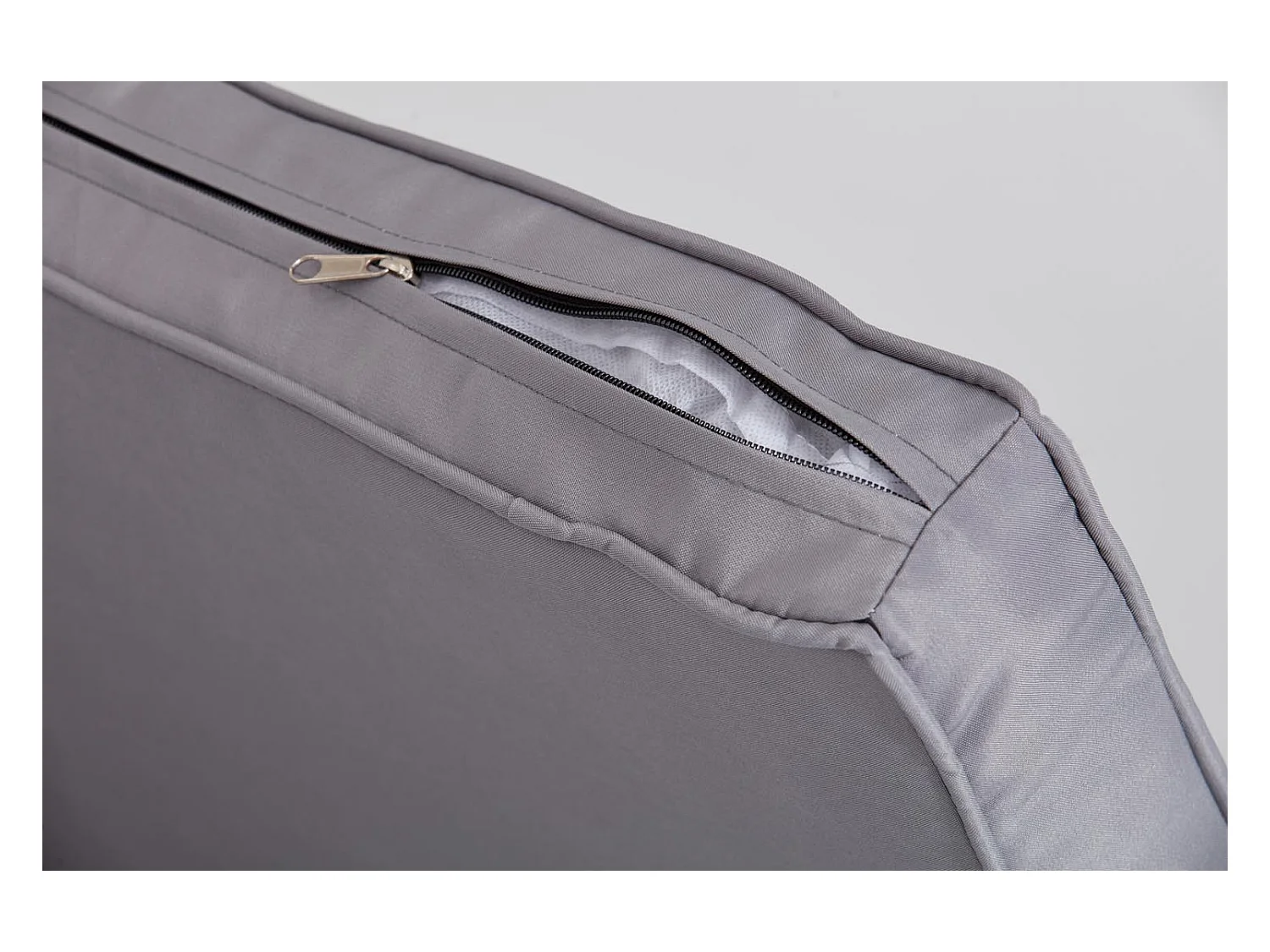 Salotto da giardino 4 posti in resina grigia e grigio MOANA