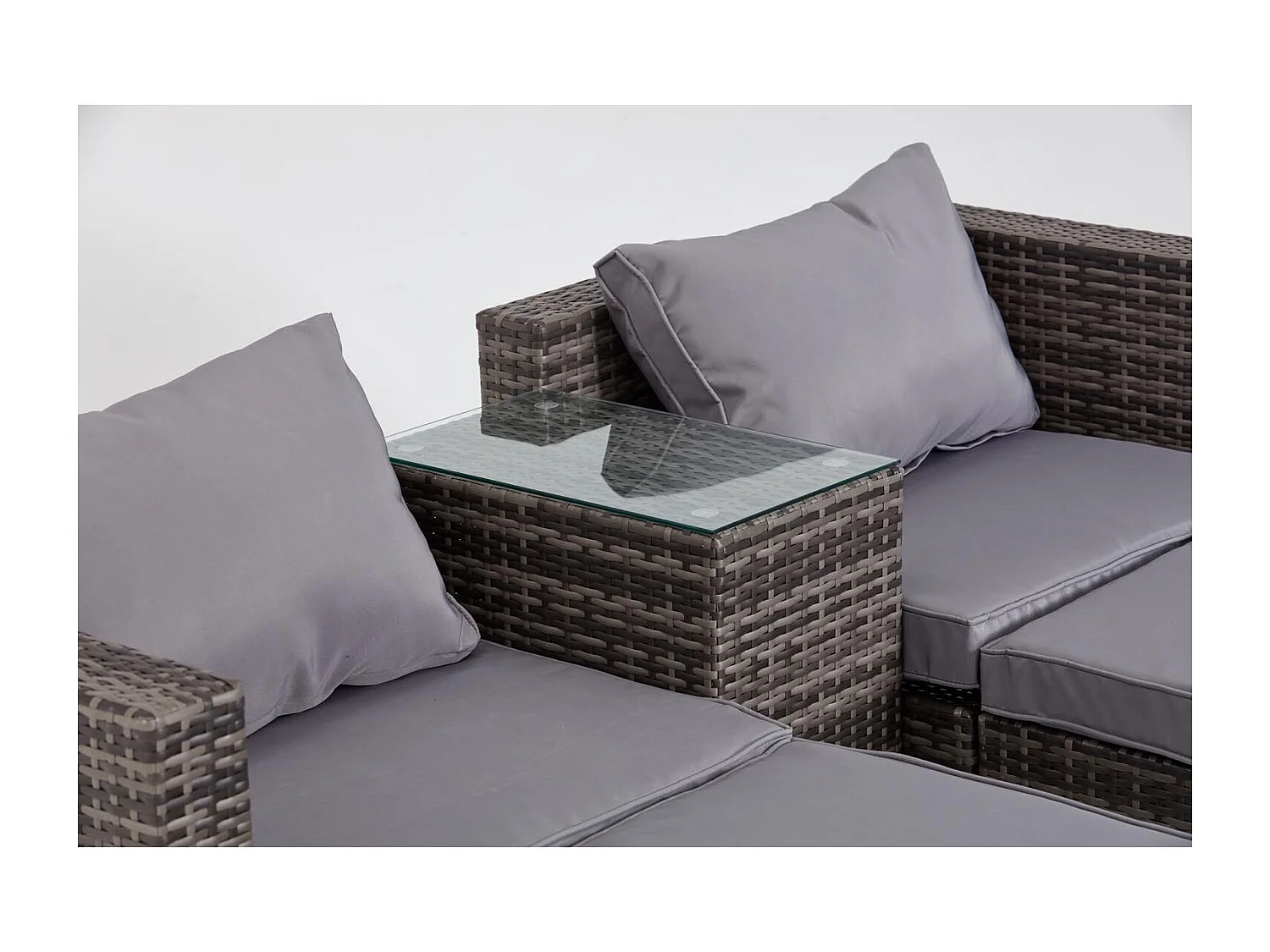 Conjunto de Jardim 4 Lugares em Rattan Sintético Cinza/Preto MOANA - Mesa, 2 Cadeiras, 2 Pufes - Exterior Moderno