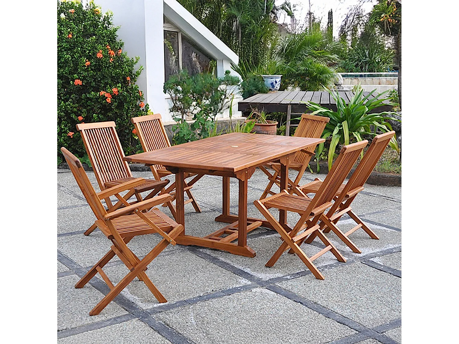 Table rectangulaire 4 chaises et 2 fauteuils en teck huilé LUBOK