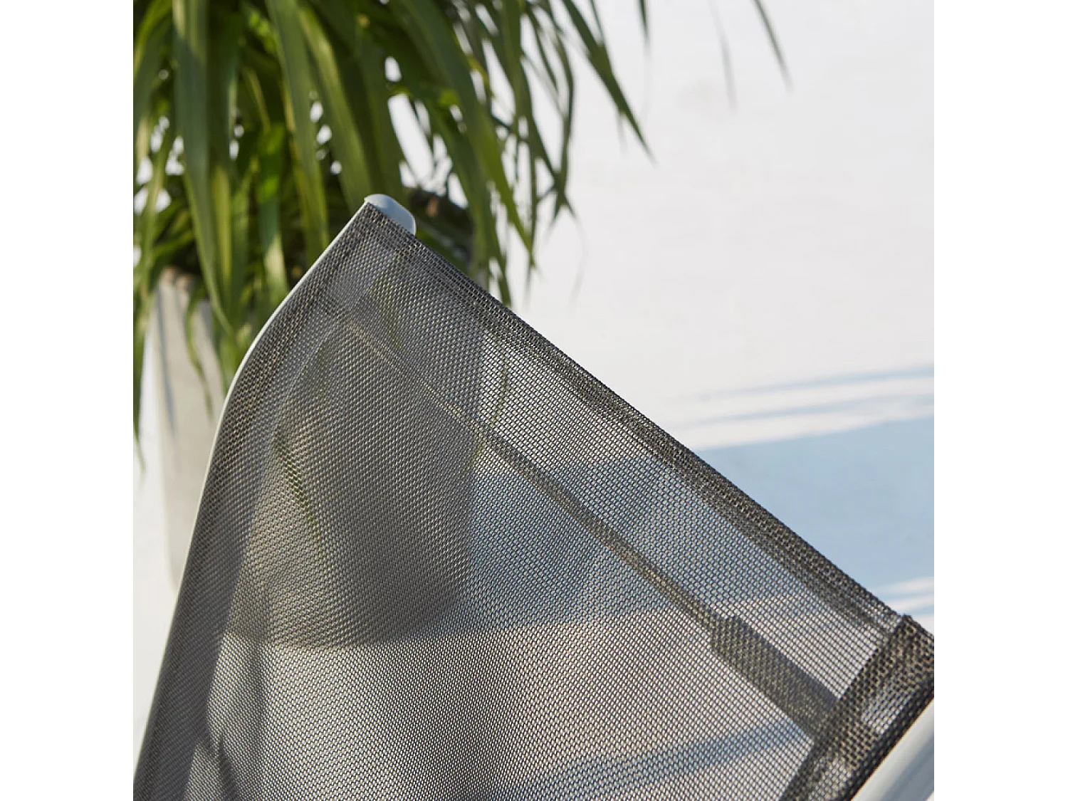 Table de jardin et 6 chaises en acier et toile PVC gris LUSIANA