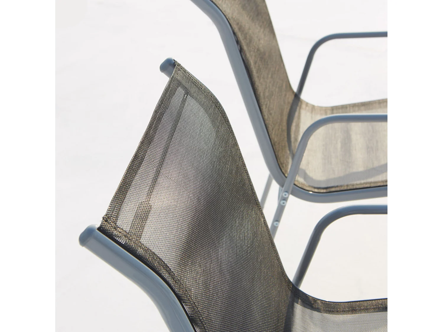 Table de jardin et 8 chaises en acier et toile PVC gris LUSIANA