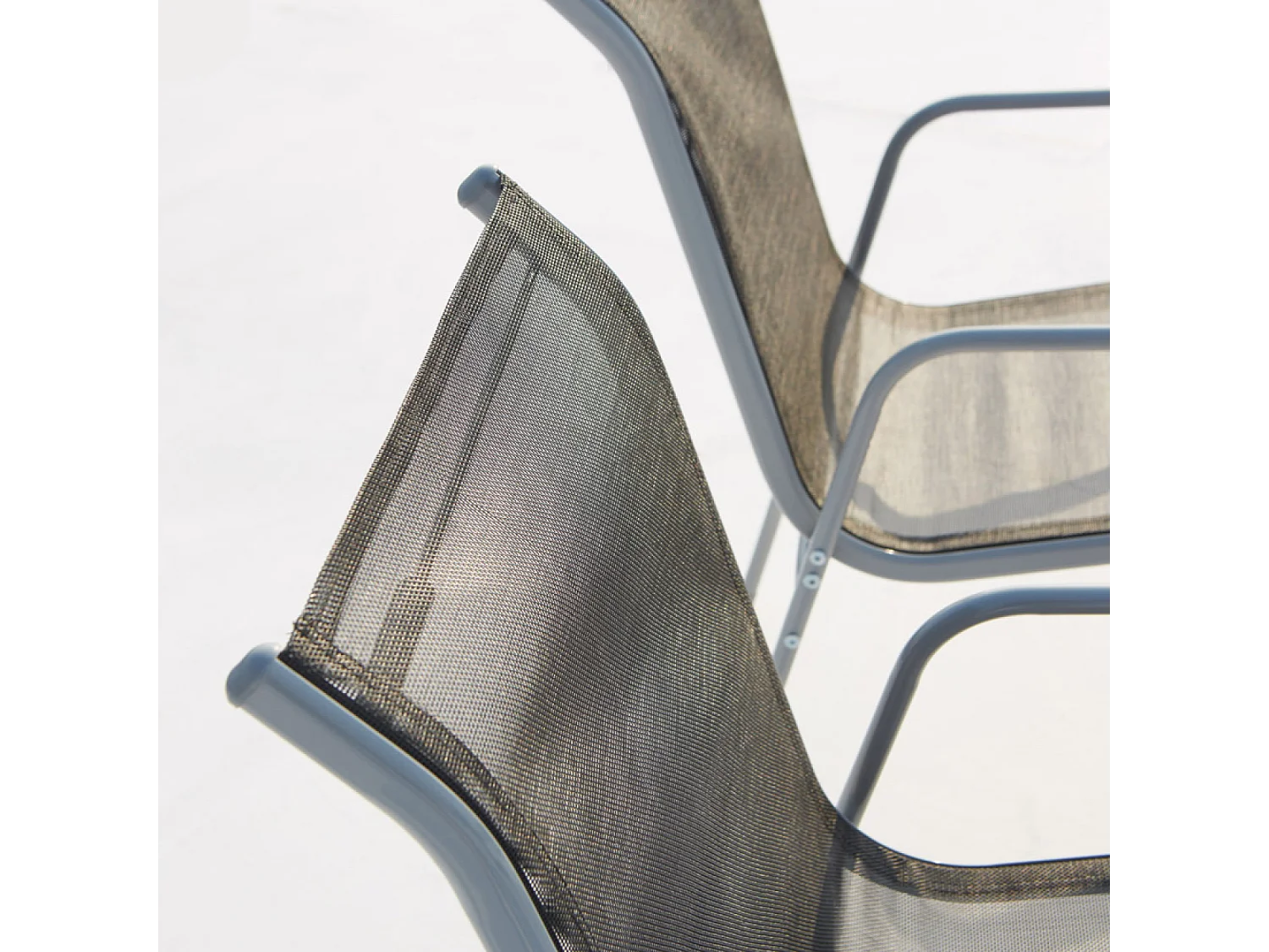 Table de jardin et 8 chaises en acier et toile PVC gris LUSIANA