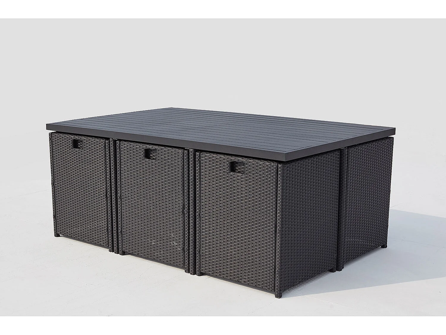 Table et chaise 10 places encastrables alu résine noir-blanc SUNSET