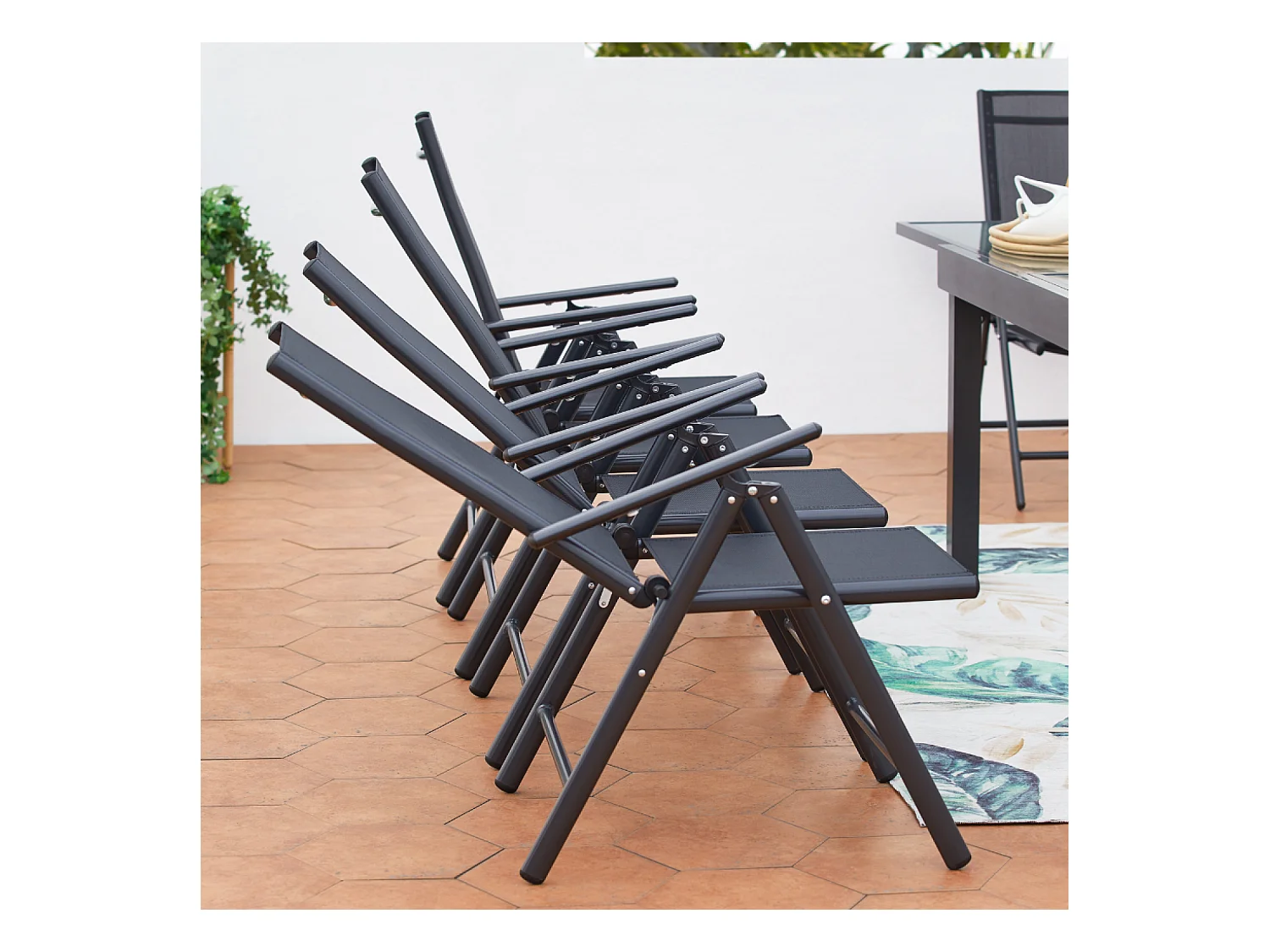 Table de jardin extensible 12 fauteuils en alu et toile PVC BRESCIA