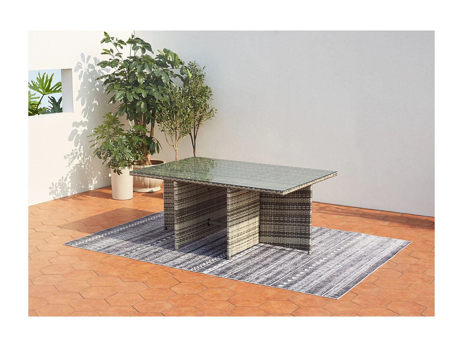 Salon de jardin encastrable 6 personnes en résine tressée gris MIAMI