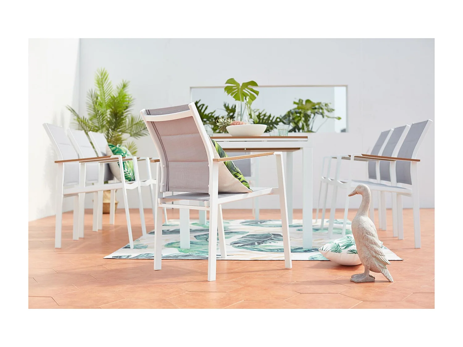 Tuinset 8 plaatsen van aluminium en hout TIJUANA