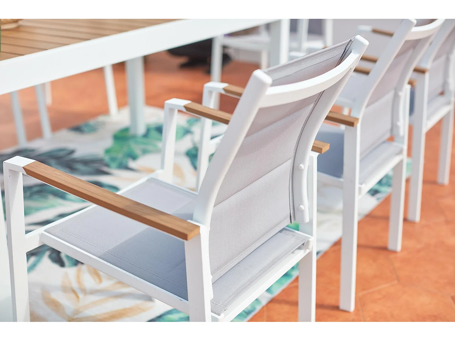 Tuinset 8 plaatsen van aluminium en hout TIJUANA