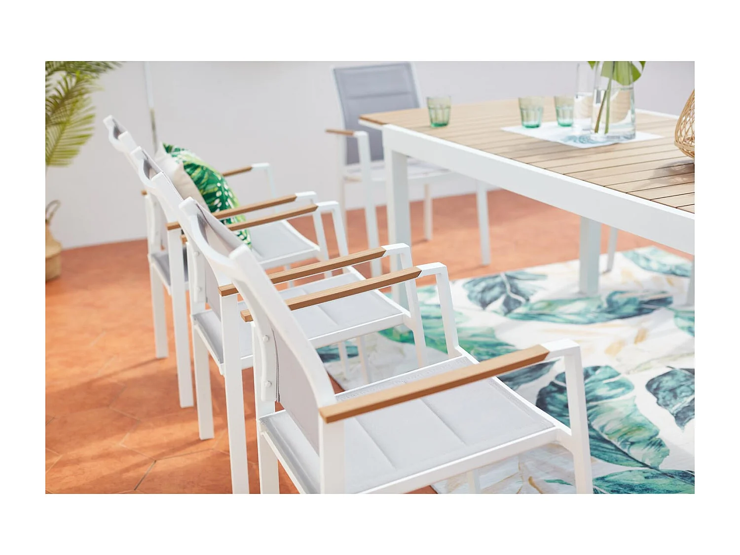 Tuinset 8 plaatsen van aluminium en hout TIJUANA