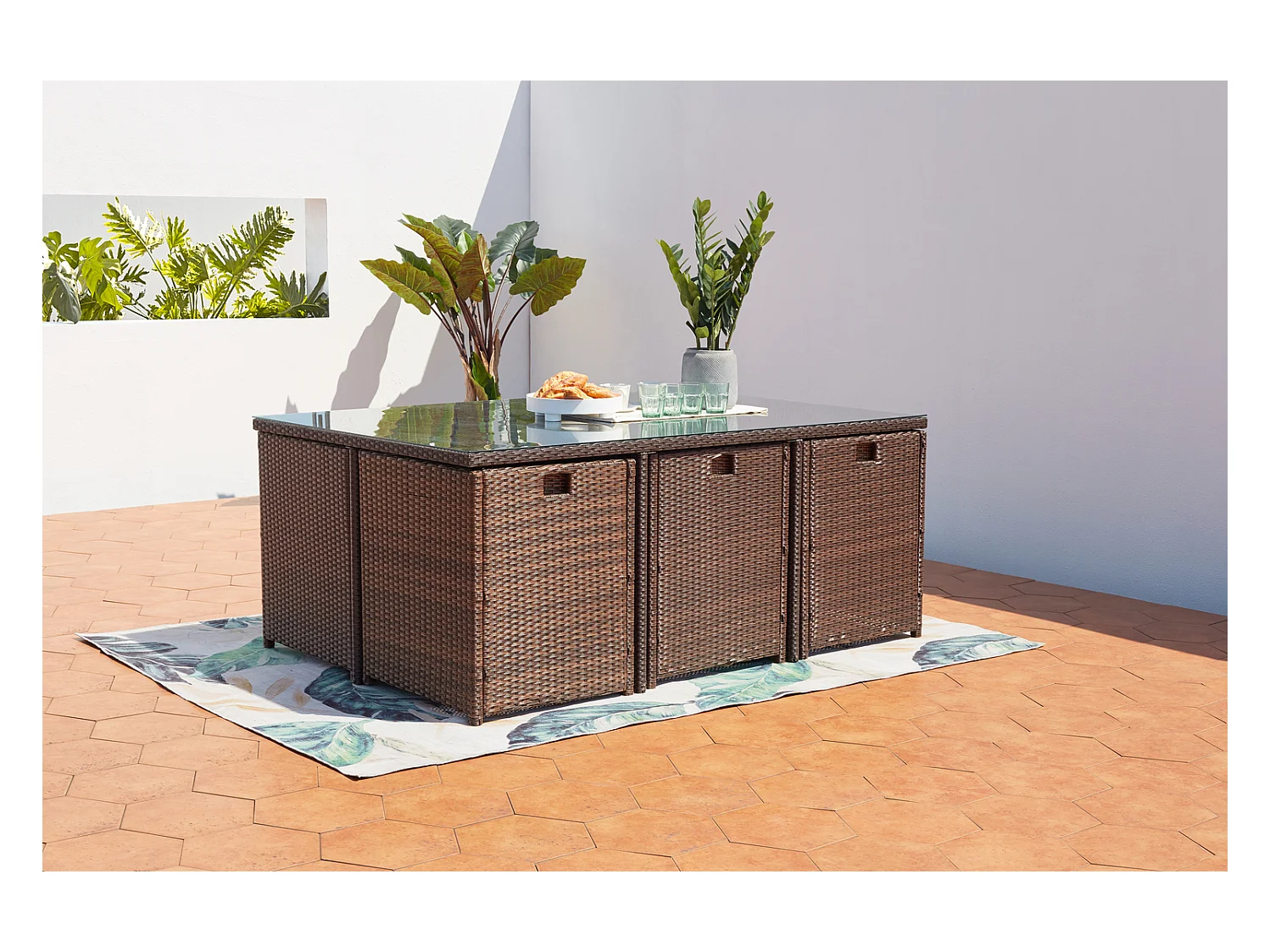 Table et chaises 10 places encastrables résine marron-blanc MIAMI