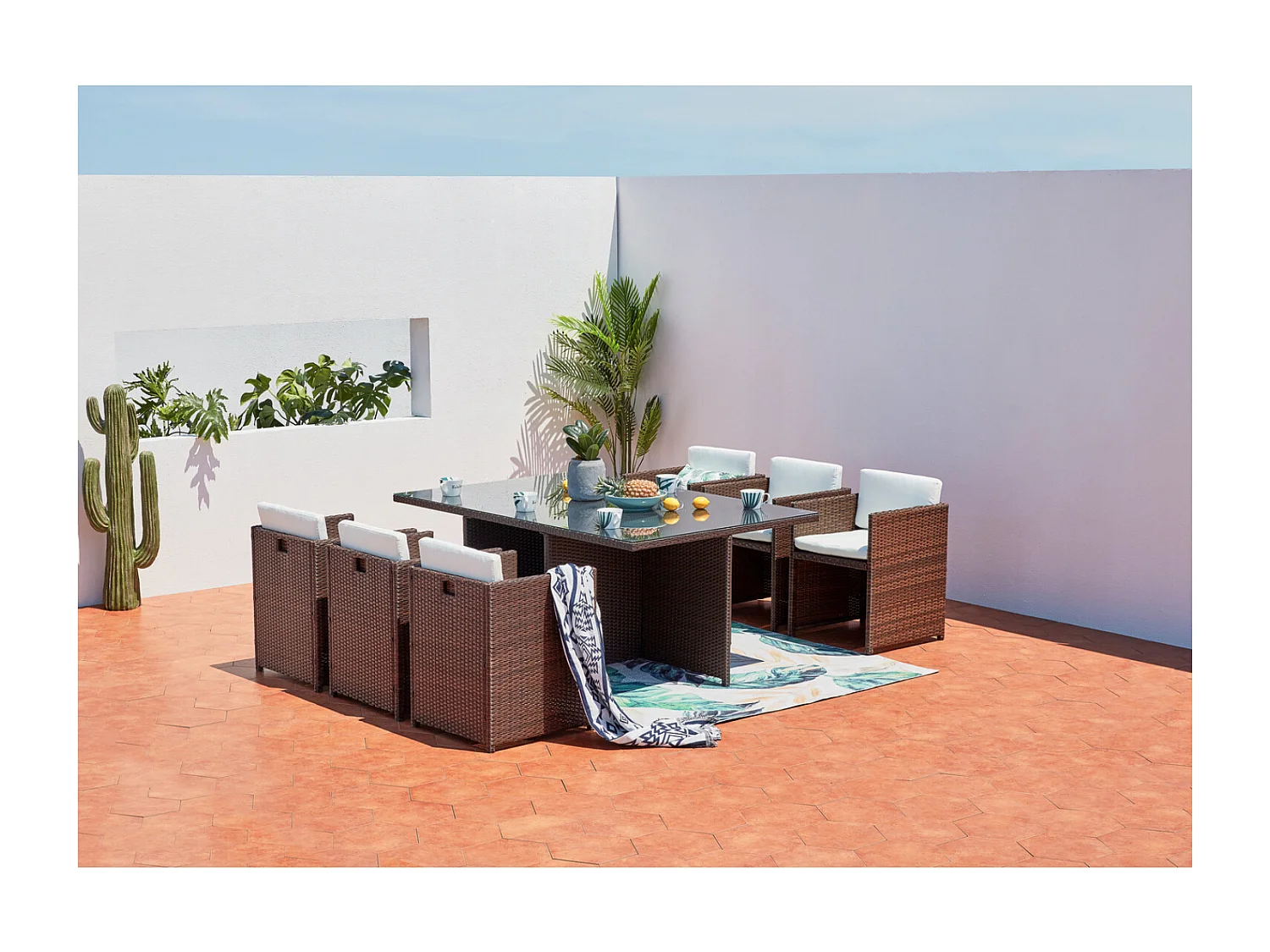 Table et chaises 6 places encastrables résine marron-blanc MIAMI