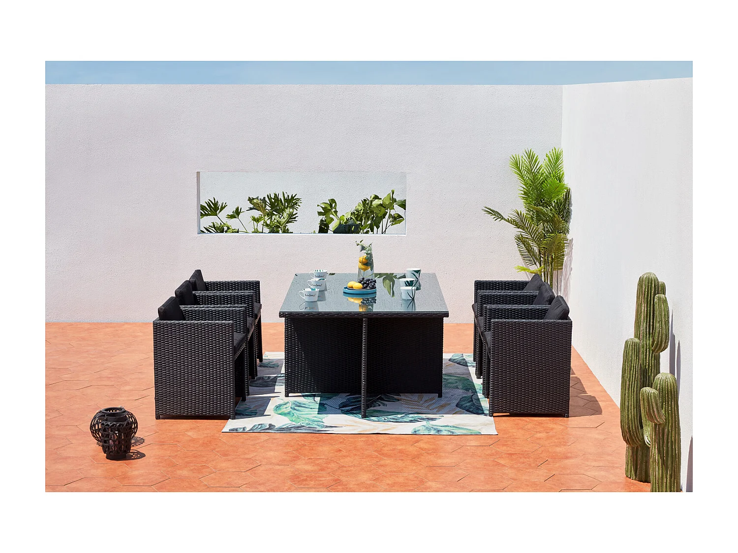 Table et chaises 6 places encastrables en résine noir-noir MIAMI