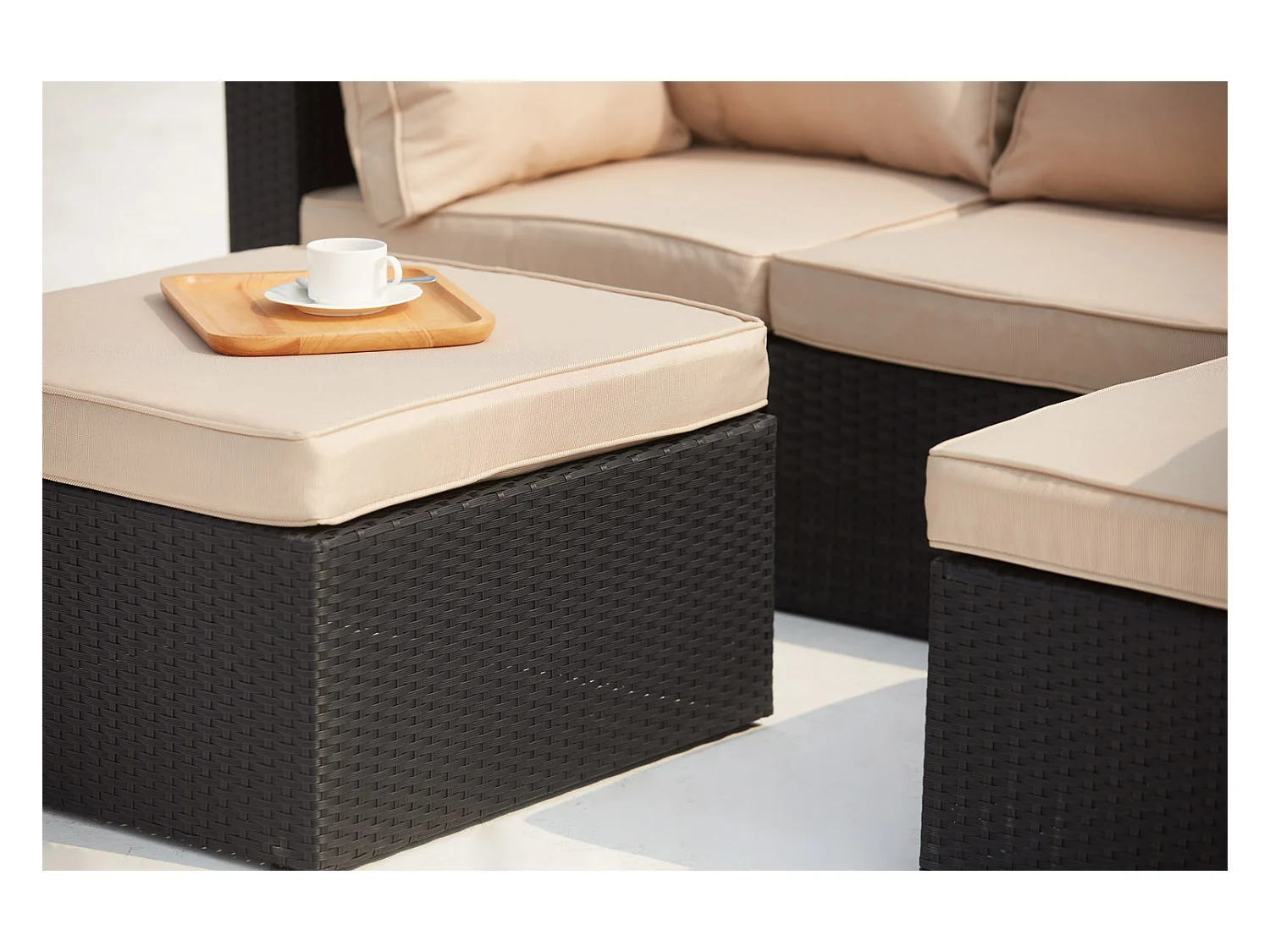 Modulares 5-Sitzer Gartenmöbel-Set aus grau/beiger Rattanoptik MILANO - Innovatives und vielseitiges Design