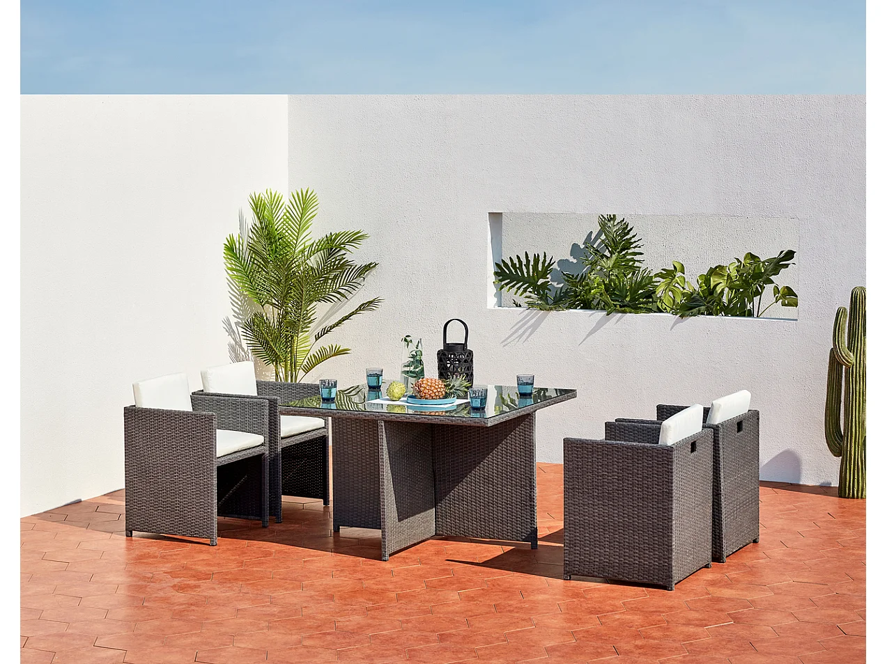 Table et chaises 4 places encastrables en résine gris-blanc MIAMI