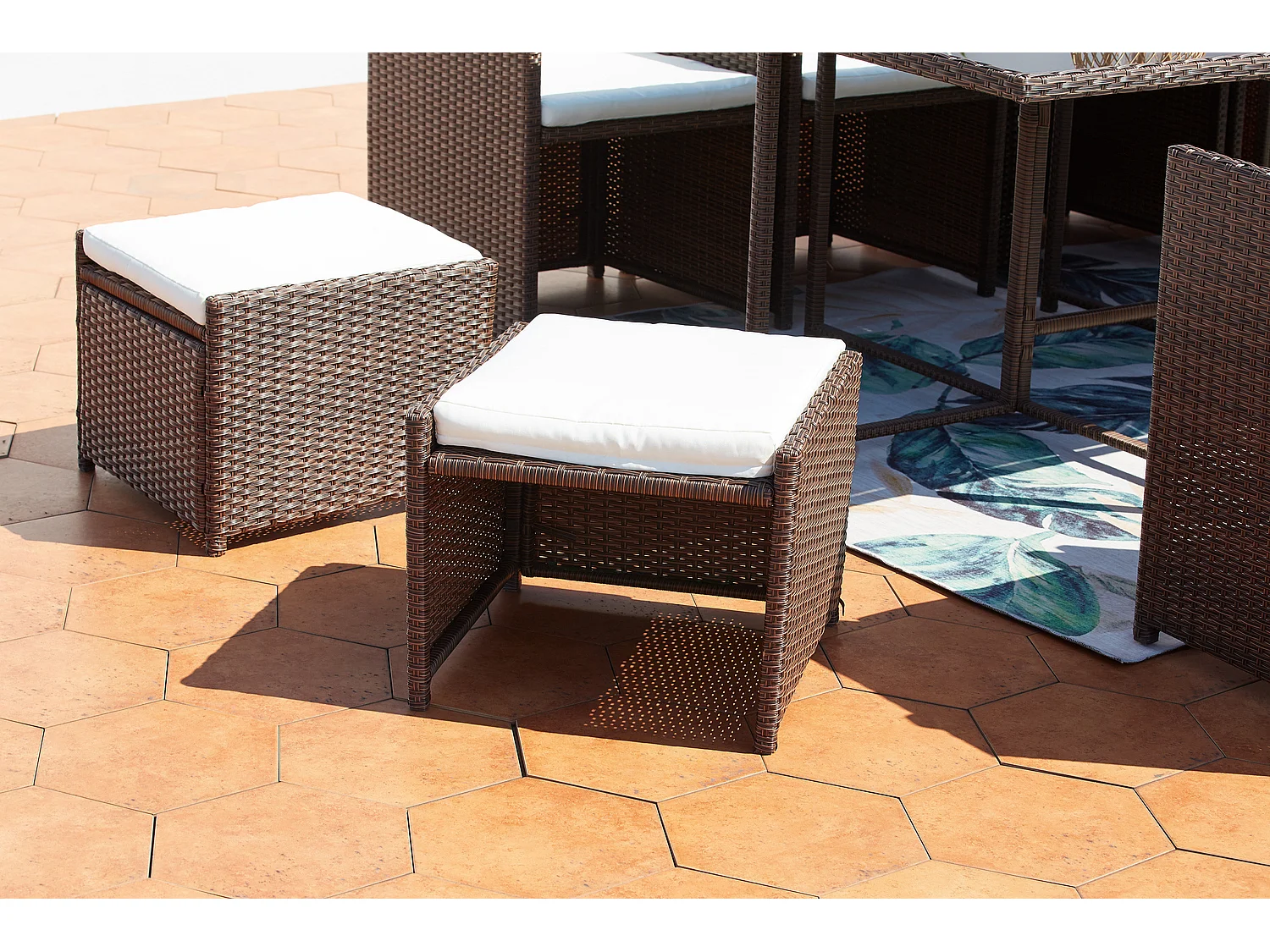 Conjunto de Jardim 8 Lugares em Rattan Sintético Castanho/Branco - Miami Concept-Usine