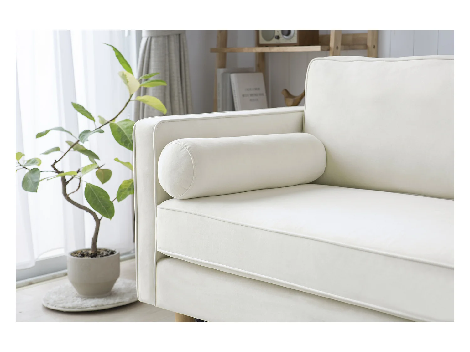 Canapé 3 places design en velours beige STAN