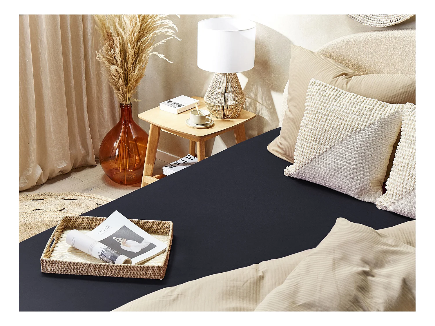 Spannbettlaken Baumwolle schwarz 90 x 200 cm Steghöhe 30 cm mit Gummizug Janbu