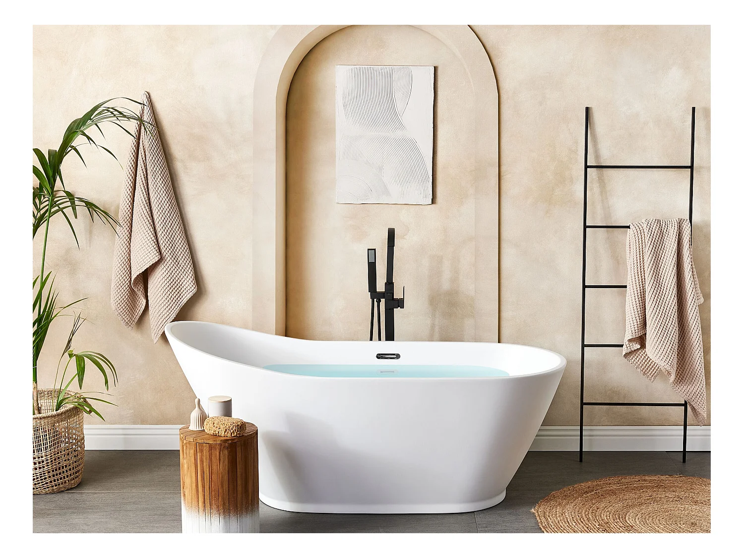 Freistehende Badewanne aus Acryl weiß matt 170 x 75 cm oval modern Londrina
