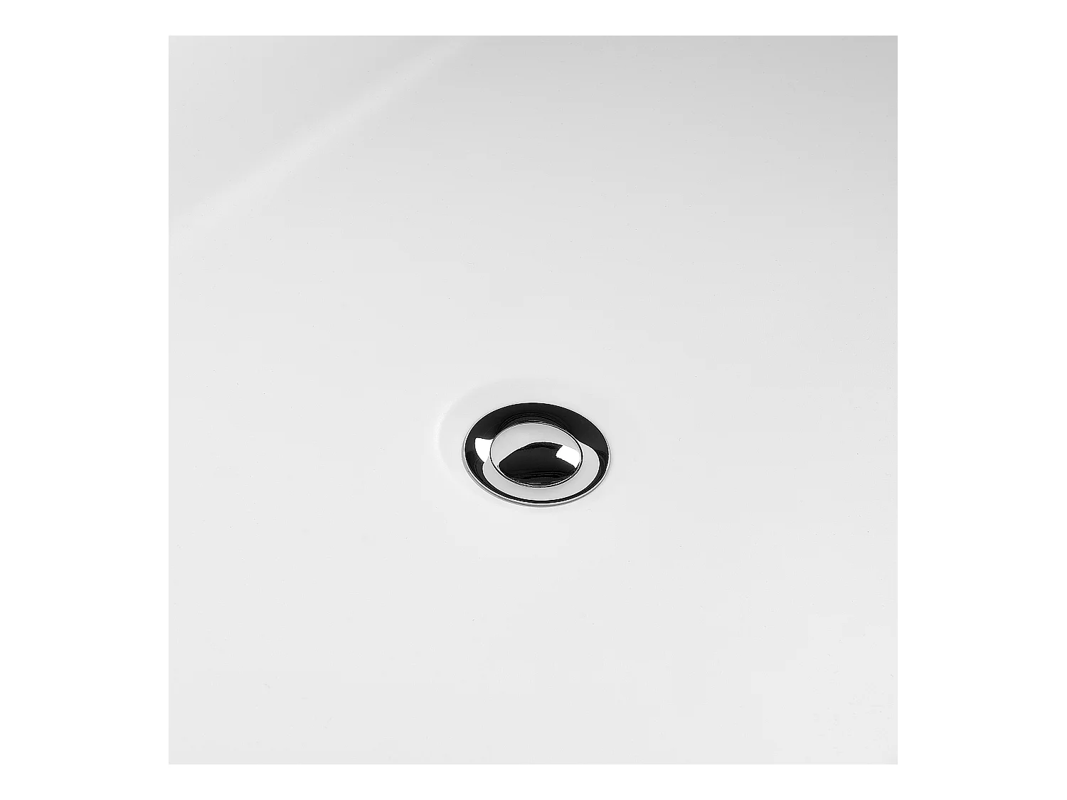 Freistehende Badewanne aus Acryl weiß matt 170 x 75 cm oval modern Londrina