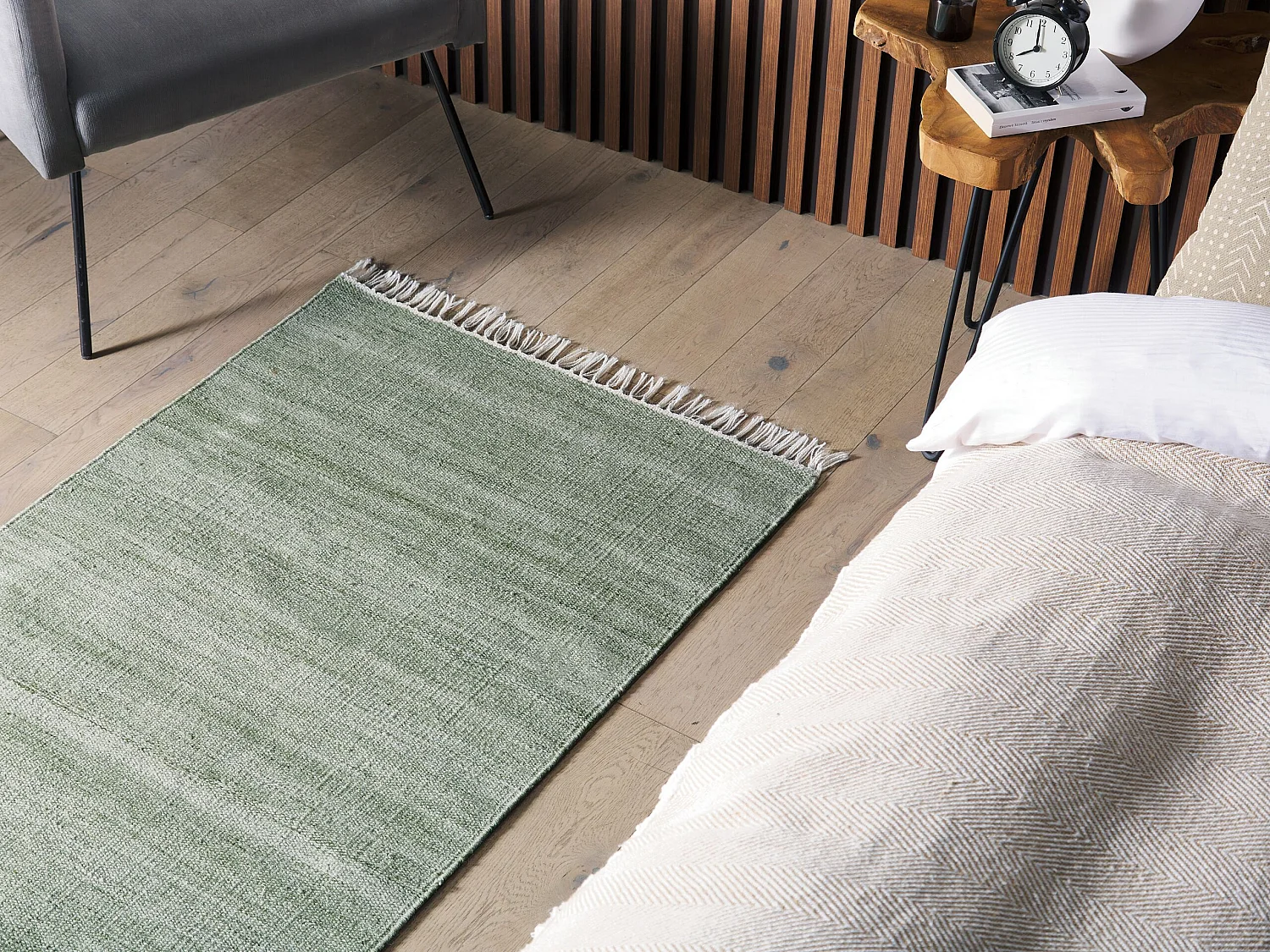 Vloerkleed synthetisch lichtgroen 80 x 150 cm MALHIA