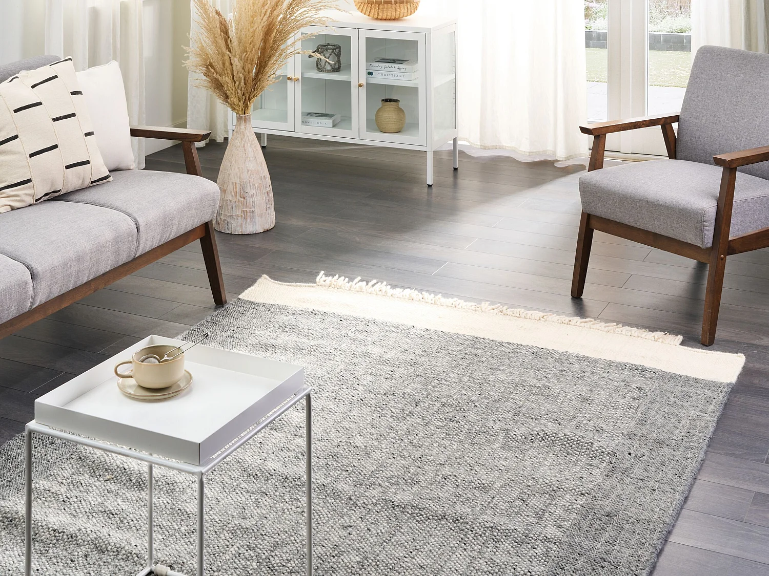 Tapis en laine gris et blanc cassé 140 x 200 cm TATLISU