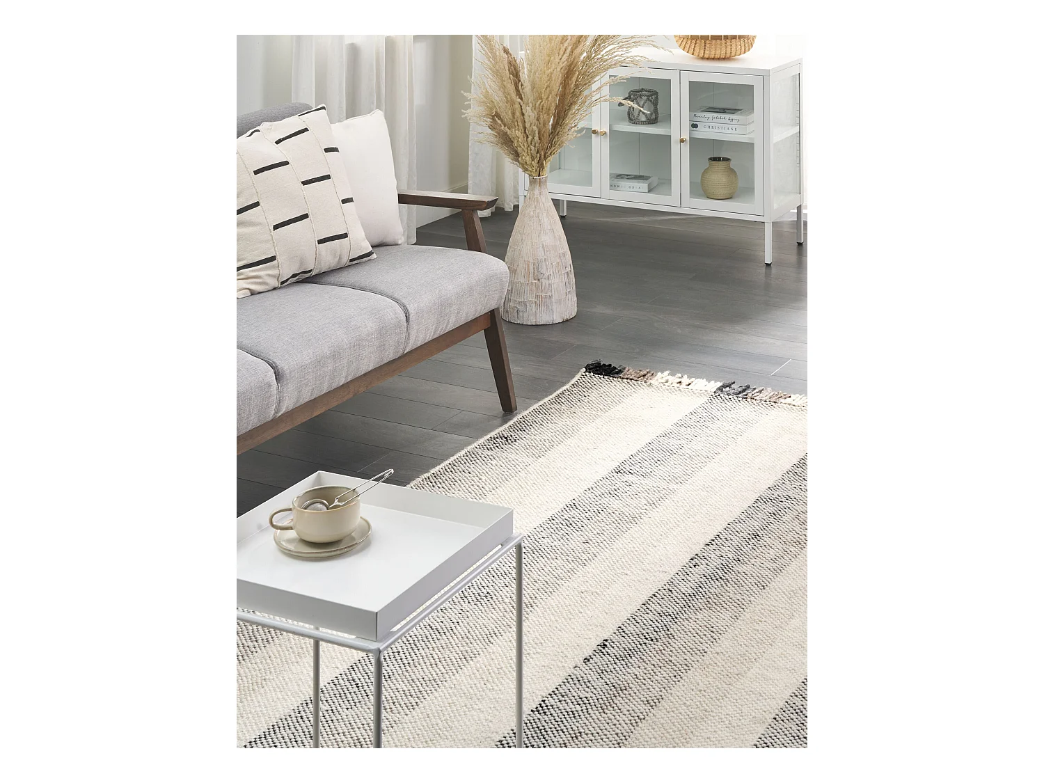 Teppich Wolle / Baumwolle weiß 160x230 cm Fransen Streifen handgewebt Emirler