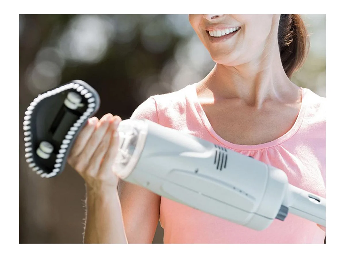 Aspirateur nettoyeur piscine spa a batterie rechargeable