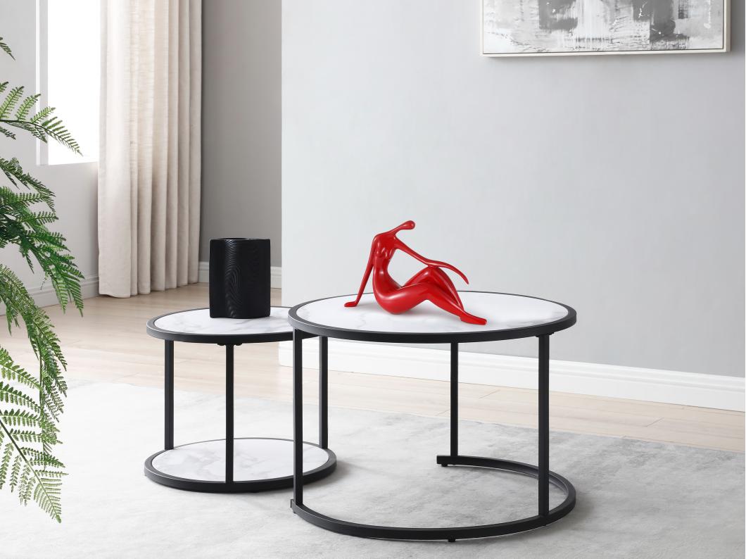 Grande statua MADELEINE in resina - L 36 x H 22 cm - Rosso