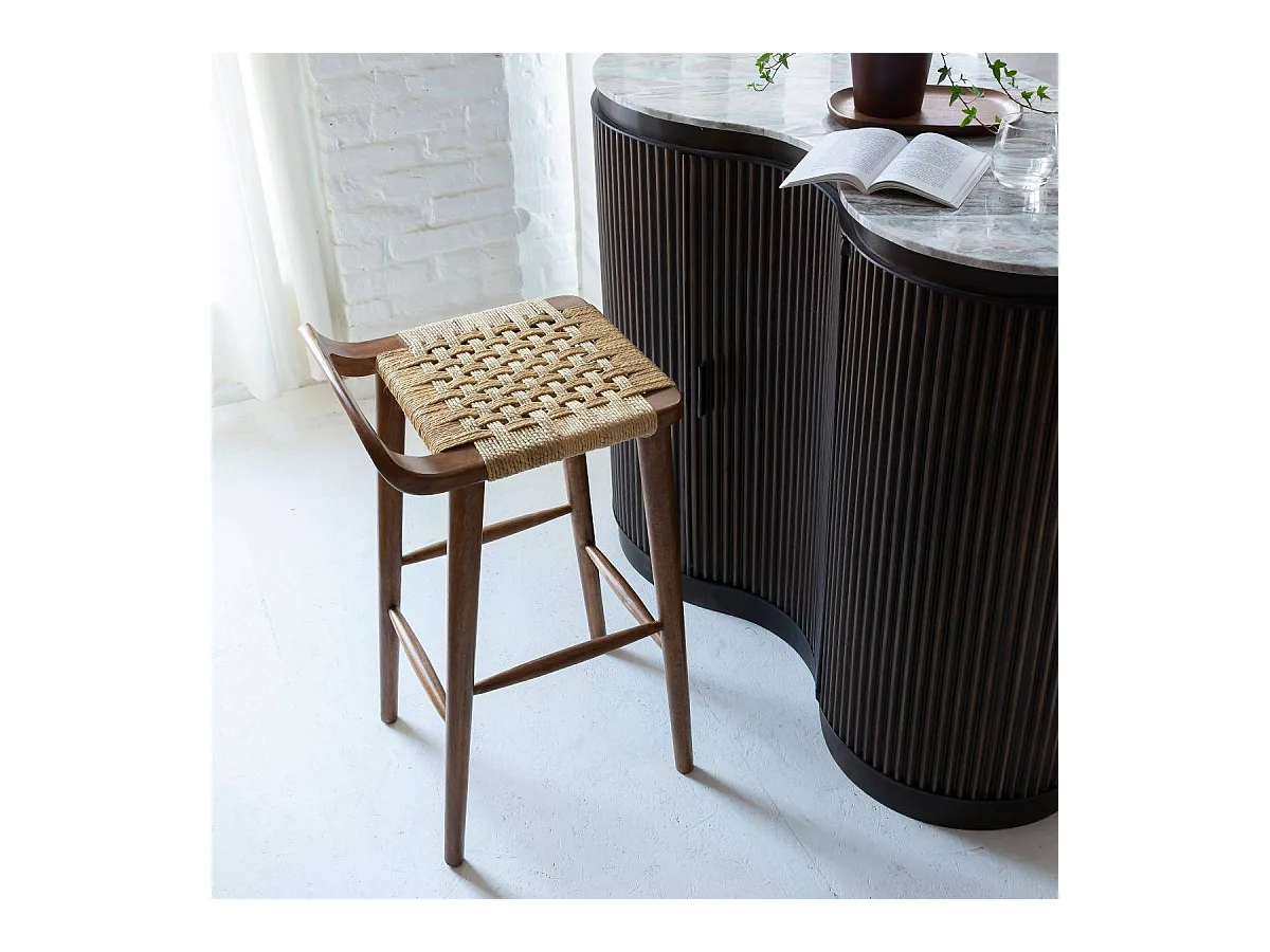 Taburete de bar de madera de mango Suzanna estilo bohemio único