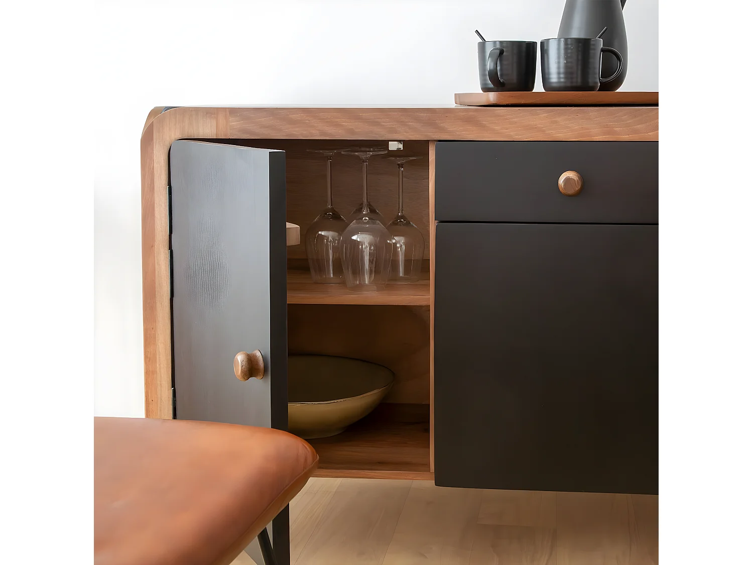 Buffet arrondi en bois de manguier Romy