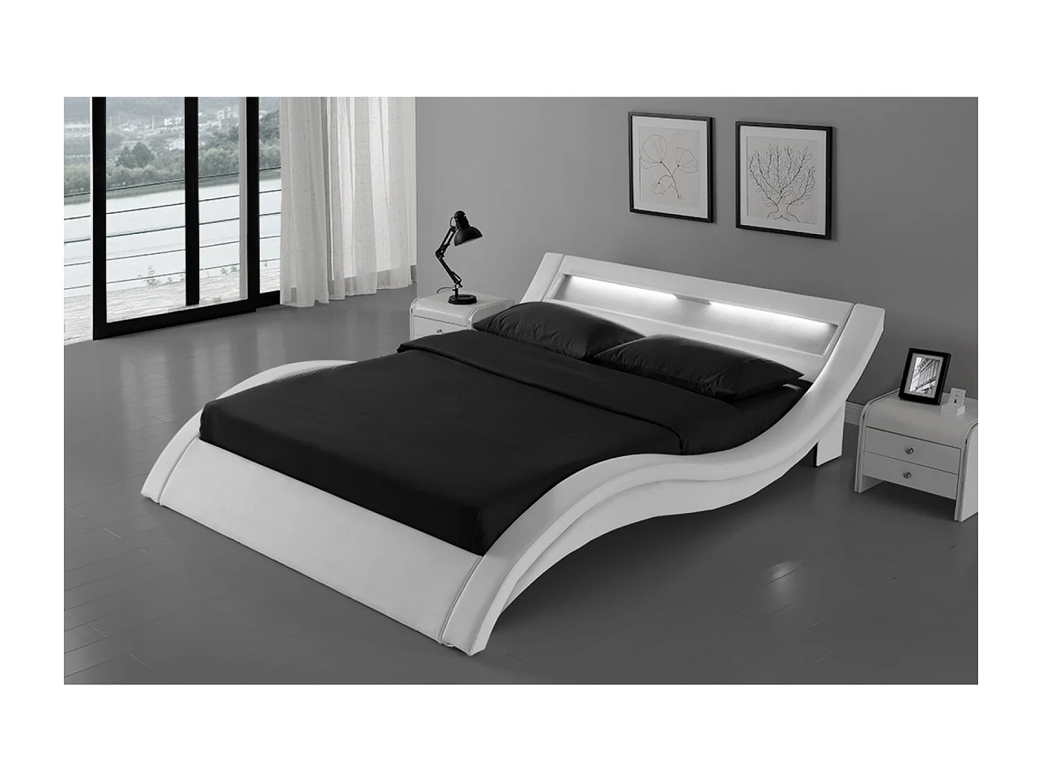 Bettgestell mit LED 160 x 200 cm in weißem PU PADDINGTON