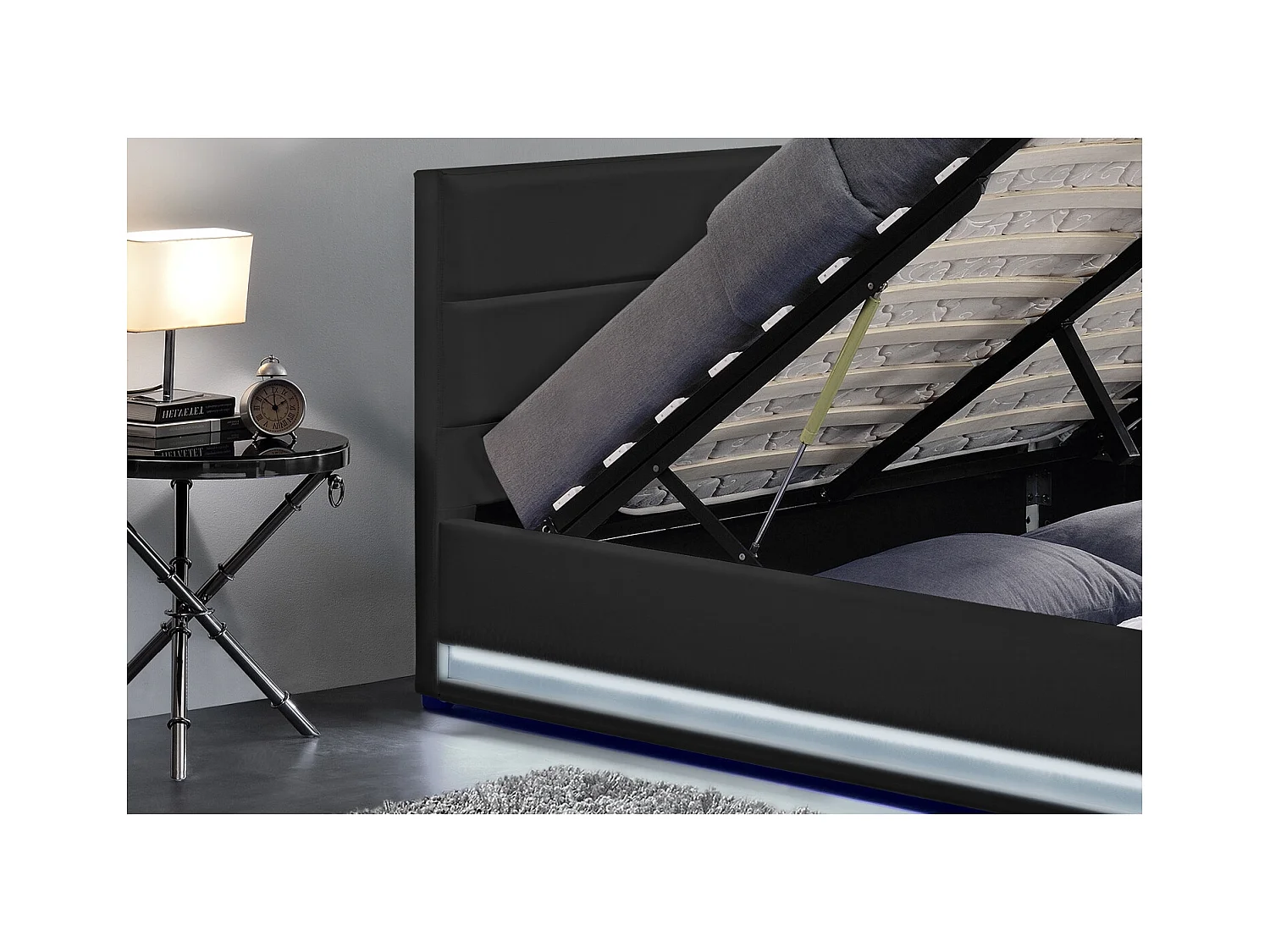 LED-Bettgestell mit Stauraum 140 x 190 cm schwarz NEW YORK