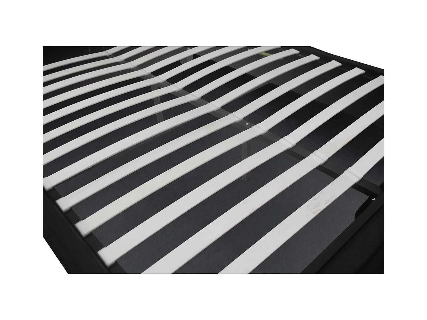 LED-Bettgestell mit Stauraum 140 x 190 cm schwarz NEW YORK